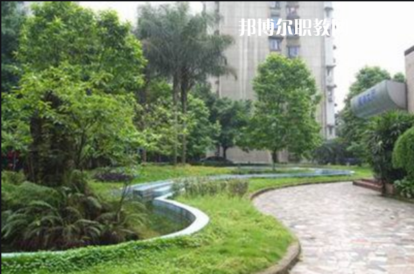 重慶2021年初中生能考鐵路學(xué)校嗎