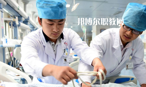 貴陽2021年男生上什么衛(wèi)校好