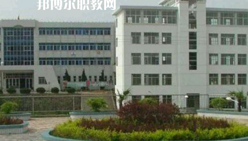 安徽2021年沒(méi)有畢業(yè)證可以讀鐵路學(xué)校嗎