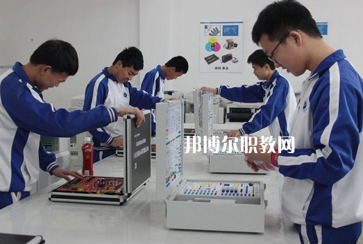 汕頭中博職業(yè)技術(shù)學(xué)校2021年學(xué)費(fèi)、收費(fèi)多少