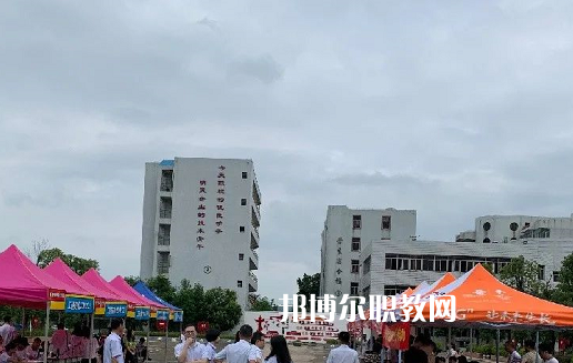 汕頭潮陽(yáng)建筑職業(yè)技術(shù)學(xué)校2021年學(xué)費(fèi)、收費(fèi)多少