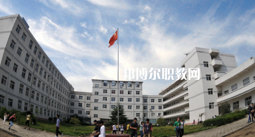 桐城中華職業(yè)學(xué)校2021年報(bào)名條件、招生要求、招生對(duì)象