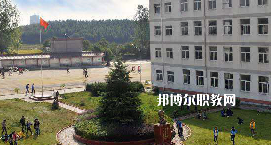 桐城中華職業(yè)學校怎么樣、好不好