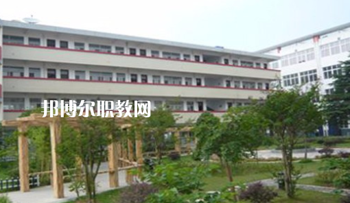 滁州市旅游商貿(mào)學校怎么樣、好不好