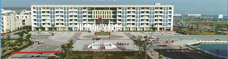 霍山職業(yè)學(xué)校2021年報(bào)名條件、招生要求、招生對象