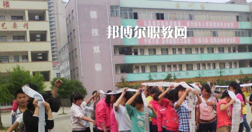 甕安鴻翔中等職業(yè)技術(shù)學(xué)校2021年報(bào)名條件、招生要求、招生對(duì)象