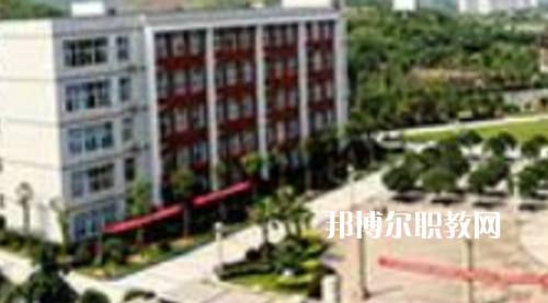 務(wù)川中等職業(yè)學(xué)校2021年報(bào)名條件、招生要求、招生對(duì)象