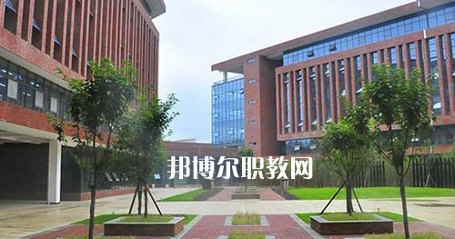 貴州城市職業(yè)學(xué)院中專部2021年報(bào)名條件、招生要求、招生對象