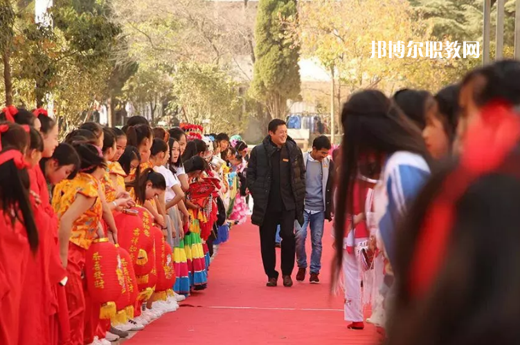 云南昆明工業(yè)學(xué)校2021年錄取分數(shù)線