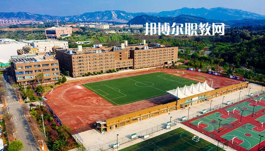 云南藝術(shù)學校2021年報名條件、招生要求、招生對象