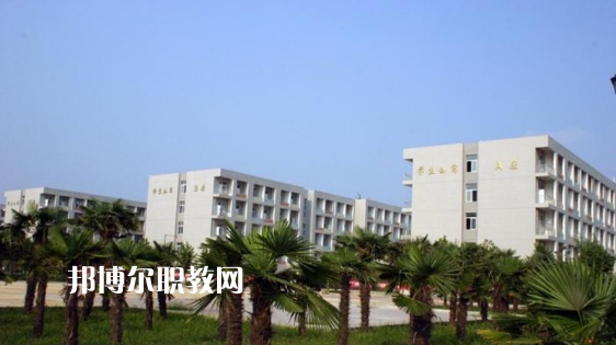 云南夏蒙衛(wèi)生學(xué)校怎么樣、好不好?