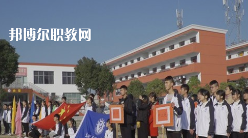 太湖縣技工學(xué)校2021年學(xué)費、收費多少