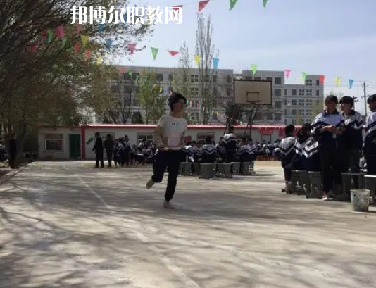會寧現(xiàn)代科技職業(yè)學(xué)校2022年報名條件、招生要求、招生對象 