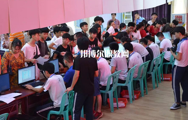 普寧科技職業(yè)技術(shù)學(xué)校怎么樣、好不好