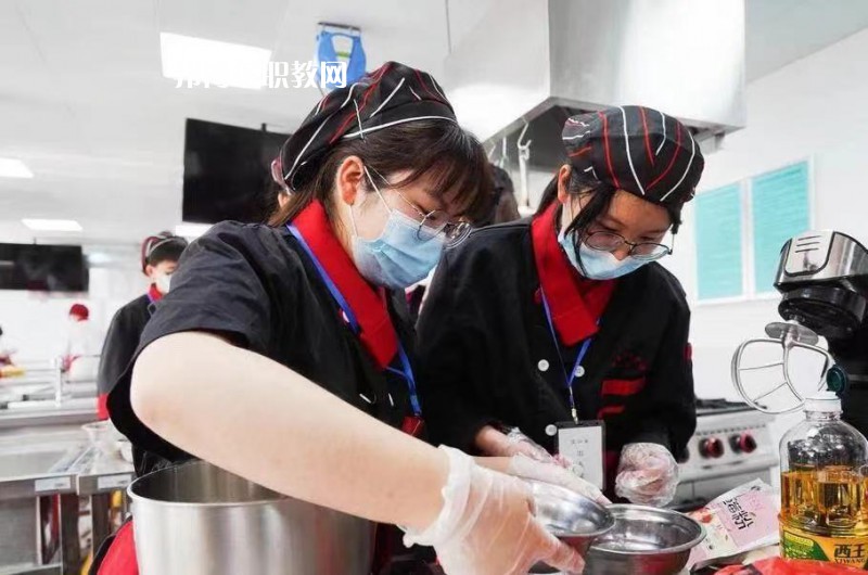南京商業(yè)學(xué)校2022年有哪些專(zhuān)業(yè)