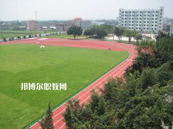 重慶萬州技師學(xué)院2022年報名條件、招生要求、招生對象 