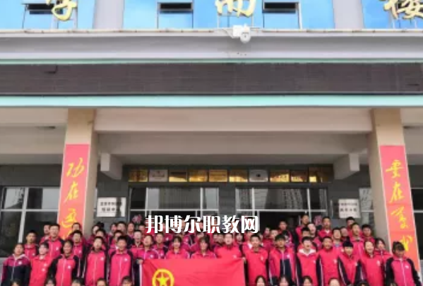 定西高級職業(yè)技術(shù)學(xué)校2022年報(bào)名條件、招生要求、招生對象 
