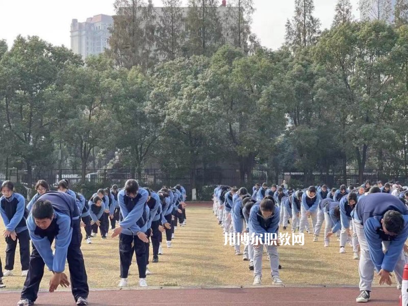 南京莫愁中等專業(yè)學校2022年報名條件、招生要求、招生對象