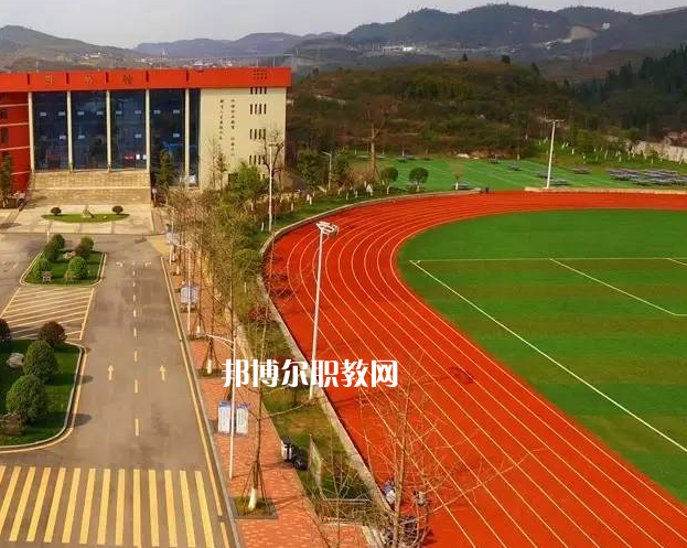 貴州應(yīng)用技術(shù)技師學(xué)院2022年報名條件、招生要求、招生對象