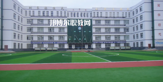 文縣職業(yè)技術(shù)學校2022年報名條件、招生要求、招生對象