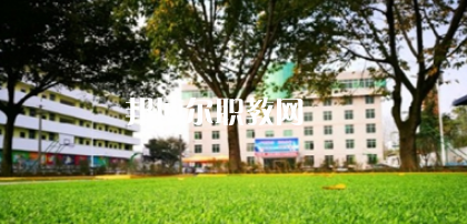 德陽應用技術職業(yè)學校2022年報名條件、招生要求、招生對象