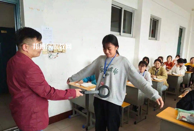 江蘇沛縣中等專(zhuān)業(yè)學(xué)校2022年有哪些專(zhuān)業(yè)