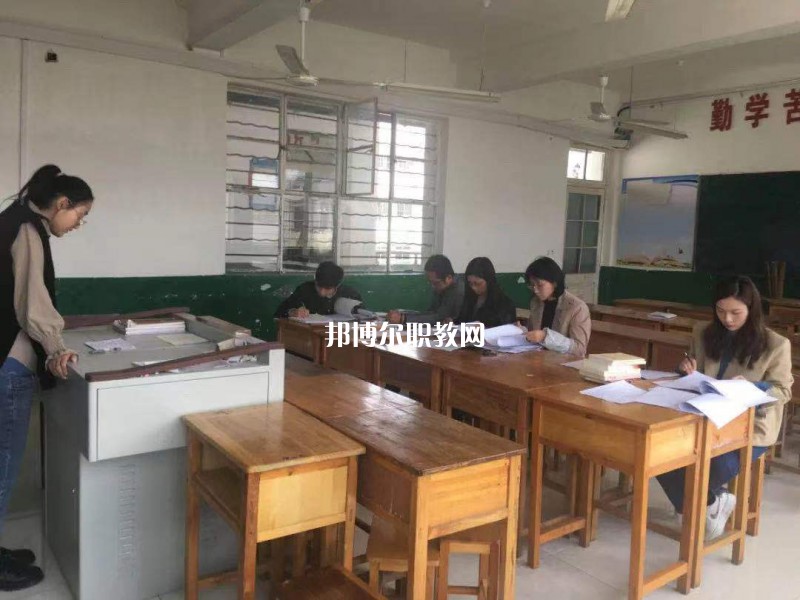 江蘇睢寧中等專業(yè)學(xué)校2022年報(bào)名條件、招生要求、招生對(duì)象