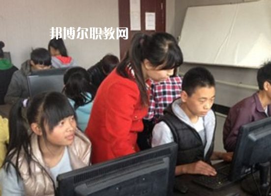 石家莊博信科技中等專業(yè)學校2022年報名條件、招生要求、招生對象