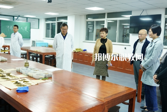 常州衛(wèi)生高等職業(yè)技術(shù)學(xué)校2022年有哪些專(zhuān)業(yè)