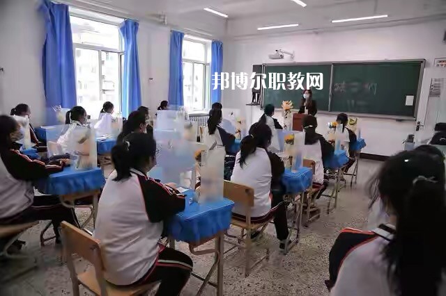 石家莊百富勤中等專(zhuān)業(yè)學(xué)校2022年招生辦聯(lián)系電話
