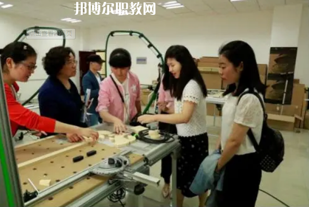 重慶風(fēng)景園林技工學(xué)校2022年報(bào)名條件、招生要求、招生對(duì)象