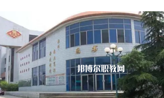 陽(yáng)旅游職業(yè)學(xué)校2022年報(bào)名條件、招生要求、招生對(duì)象