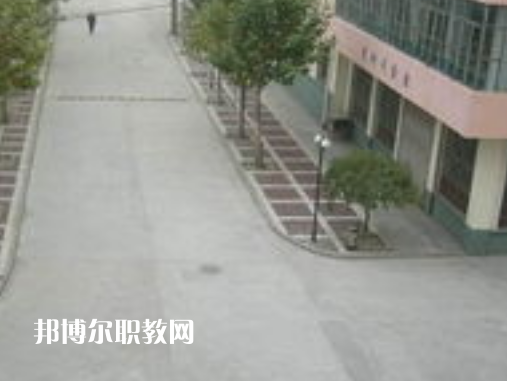 蘭州鐵路機(jī)械學(xué)校2022年報(bào)名條件、招生要求、招生對(duì)象