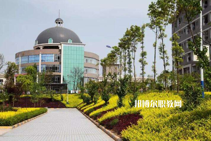 重慶涪陵區(qū)職業(yè)教育中心2022年報(bào)名條件、招生要求、招生對(duì)象