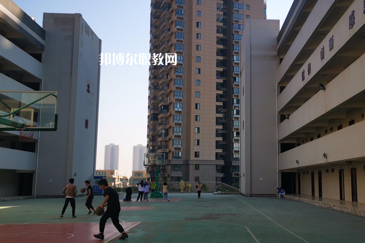 南寧賽口職業(yè)技術(shù)學(xué)校2022年學(xué)費(fèi)、收費(fèi)多少