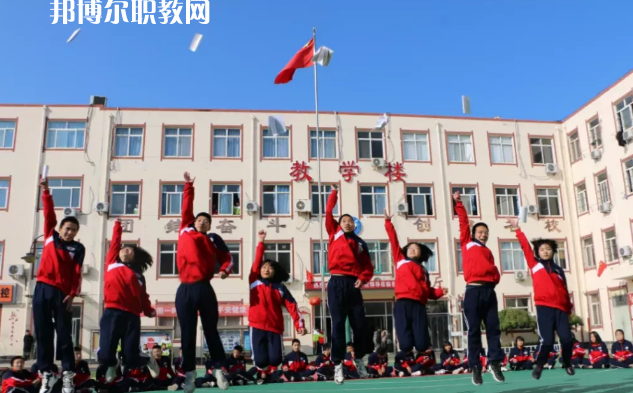 衡水兆華科技中專學(xué)校2022年報(bào)名條件、招生要求、招生對(duì)象