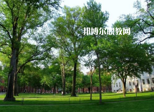 保定市蓮池區(qū)職教中心2022年報(bào)名條件、招生要求、招生對(duì)象