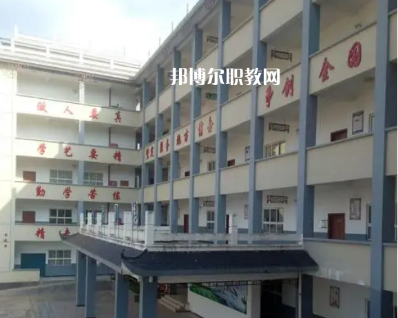 榕江縣中等職業(yè)學(xué)校2022年報名條件、招生要求、招生對象