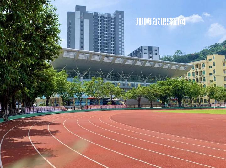 隴川職業(yè)高級中學2022年學費、收費多少