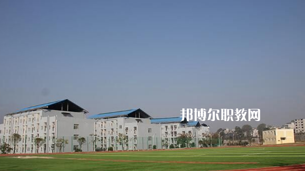 貴州興仁民族職業(yè)技術(shù)學(xué)校2022年學(xué)費(fèi)、收費(fèi)多少