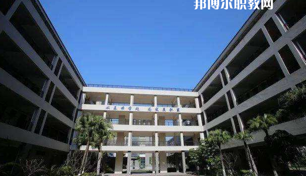 佛山高明區(qū)高級技工學(xué)校2022年報(bào)名條件、招生要求、招生對象