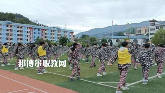 從江縣職業(yè)技術(shù)學(xué)校2022年報(bào)名條件、招生要求、招生對(duì)象