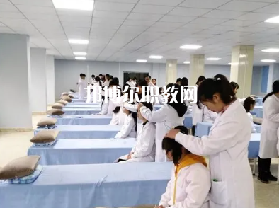 貴州中醫(yī)藥職業(yè)學(xué)校2022年報(bào)名條件、招生要求、招生對象