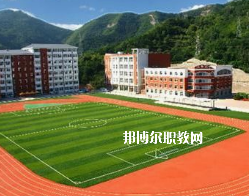重慶醫(yī)院科技學校2022年報名條件、招生要求、招生對象