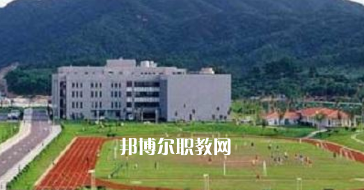 滎經縣職業(yè)高級中學2022年報名條件、招生要求、招生對象