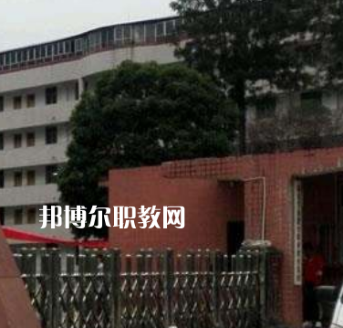 雅安職業(yè)高級中學2022年報名條件、招生要求、招生對象