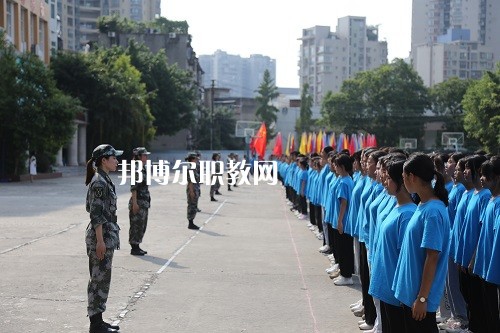 昆明醫(yī)藥職業(yè)技術(shù)學(xué)校2022年學(xué)費(fèi)、收費(fèi)多少