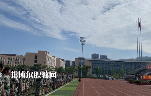 曲靖麒麟職業(yè)技術(shù)學(xué)校2022年報名條件、招生要求、招生對象