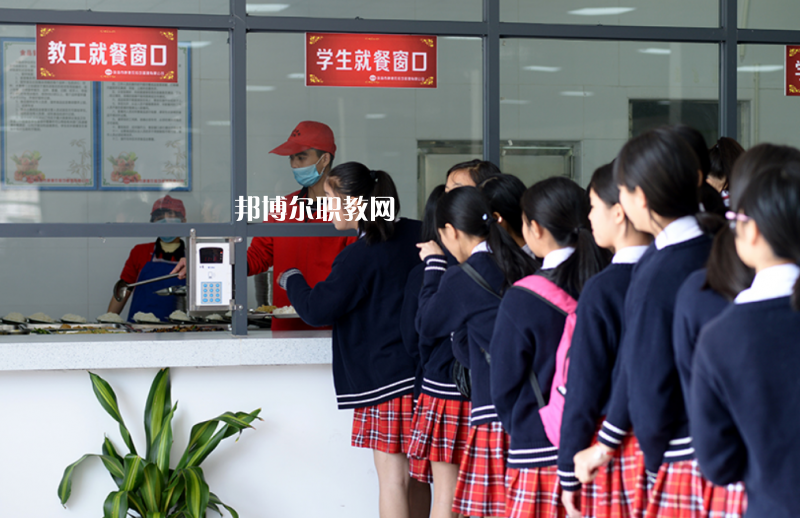 珠海工貿技工學校2022年報名條件、招生要求、招生對象 