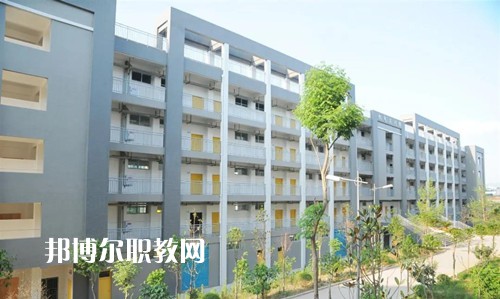 大竹縣職業(yè)中學(xué)2022年報(bào)名條件、招生要求、招生對(duì)象